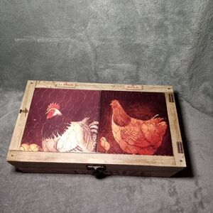 Wood Box‎ With Chickens Home Decor